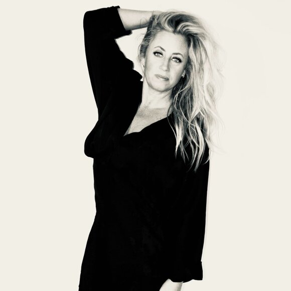 Meet your Posher, Shawna - Picture 7 of 7